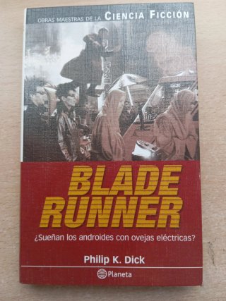 Cuatro libro clásicos de Ciencia ficción.