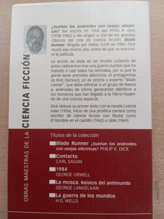 Cuatro libro clásicos de Ciencia ficción.