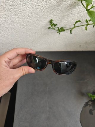 Gafas de sol Ray-Ban marrones Y2K