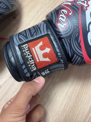 Guantes de Boxeo/Muay Thai/ Kick Buddha Fight Wear