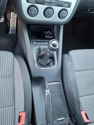 VOLKSWAGEN EOS 2.0 TDI EXCELLENCE