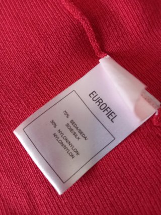 Chaqueta entallada roja-naranja elegante
