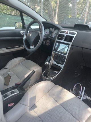 Peugeot 307 2004