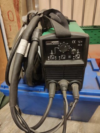 Soldadora TIG y Electrodo Alta Frecuencia