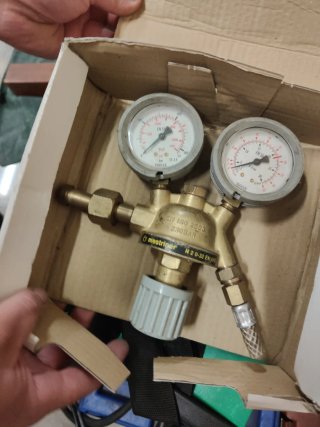 Soldadora TIG y Electrodo Alta Frecuencia