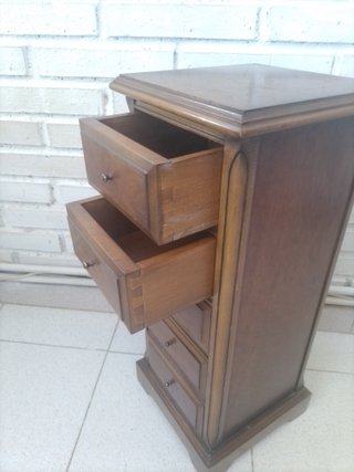 Cajonera auxiliar de madera