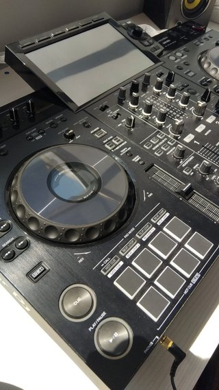 Pioneer DJ XDJ-RX3 como nueva