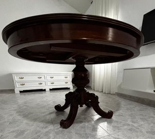 Mesa comedor madera maciza con pedestal
