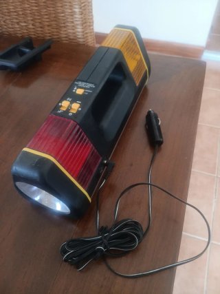 Linterna para mechero de coche