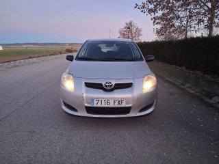 Toyota Auris 2006