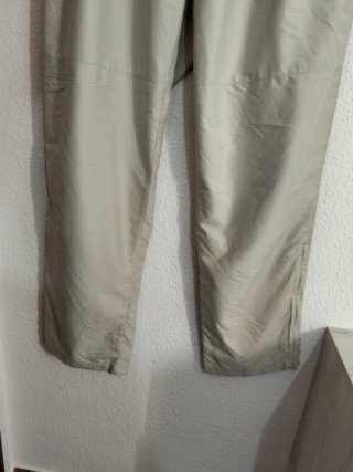 Pantalón Adidas Beige