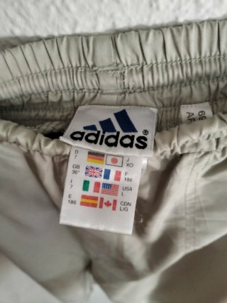Pantalón Adidas Beige