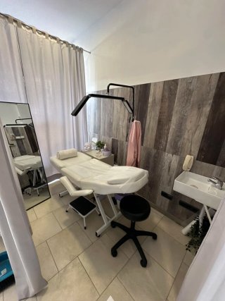 Traspaso centro de estetica con peluqueria