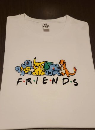 Maglietta Pokemon Ricamata Friends