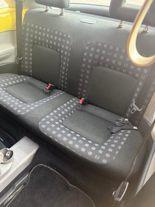Volkswagen New Beetle 2001