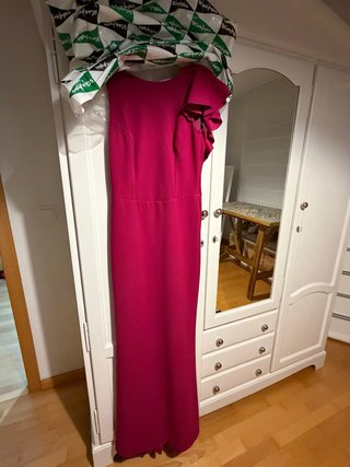 Vestido de fiesta fucsia como nuevo