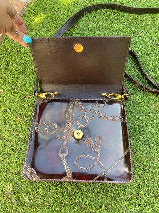 Bolso de piel repujada vintage