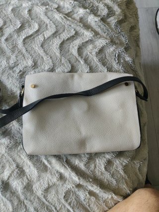 Bolso Negro y Blanco