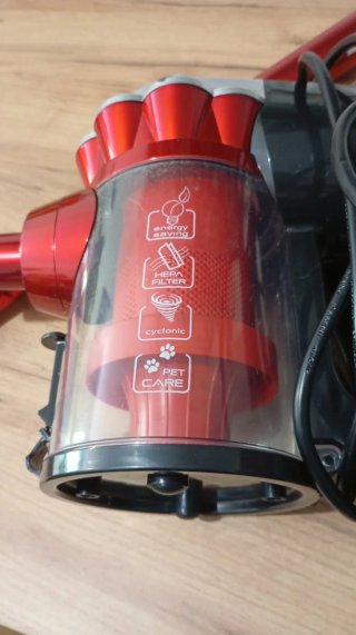Aspiradora Ariete Handy Force 2761 Roja