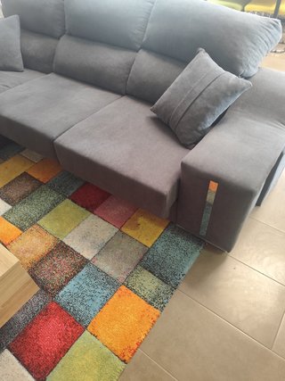 Sofá chaise longue gris tela