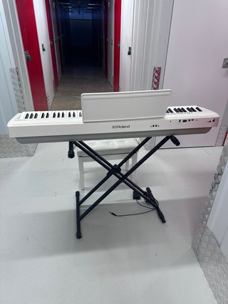 Teclado Roland FP30X Blanco + Soporte X y Taburete