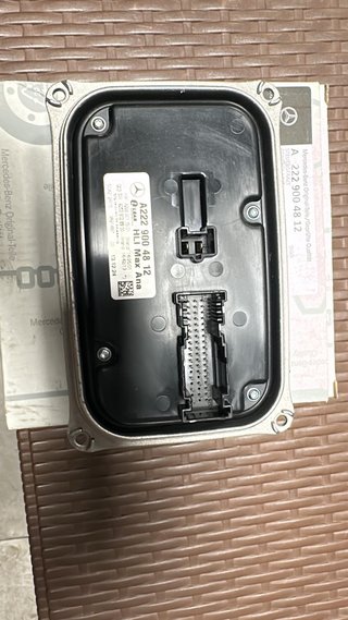 Centralita/ Módulo Control Faros Mercedes