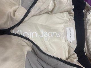 Cazadora Calvin Klein Jeans Beige/Gris
