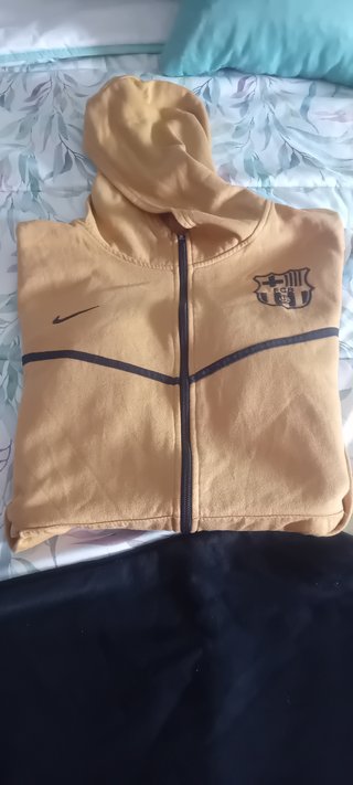 Conjunto Chándal Nike Adolescente Amarillo y Negro