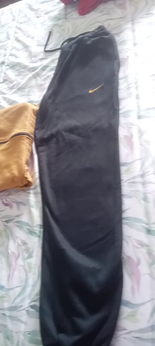 Conjunto Chándal Nike Adolescente Amarillo y Negro
