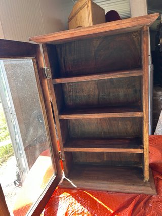 Mueble auxiliar madera pequeño