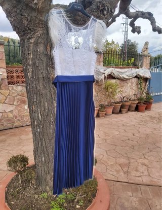 Vestido Silvia Navarro blanco y azul