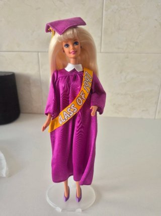 Barbie Graduation 1997