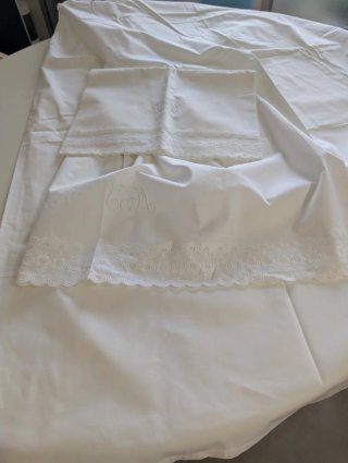 Sábana y funda almohada algodón bordada mano