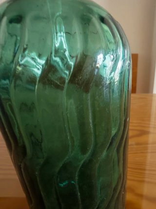 Sifón antiguo verde