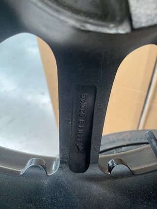 Llantas 18” 4x100 más Michelin Pilot 225