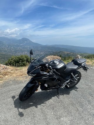 Yamaha YZF R125 2021 Negra