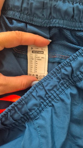 Lote Ropa Deportiva Negra y Roja tallas M y L