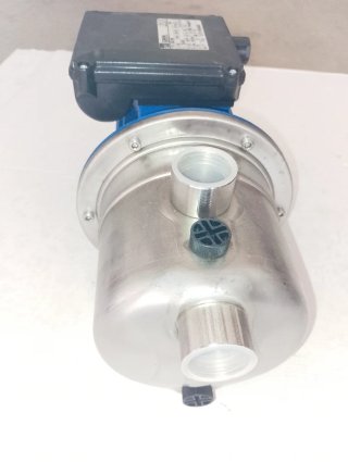 Bomba centrífuga autoaspirante EBARA JESX M5
