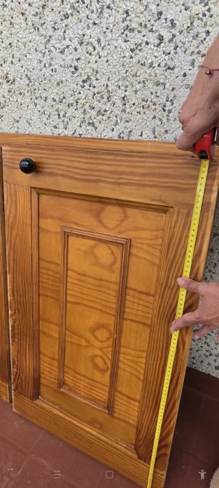 Puertas de madera maciza para armarios