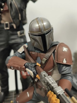 Mandaloriano 1/7 Diamond Select