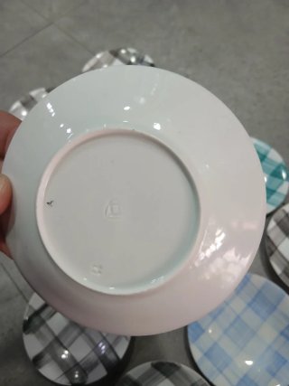 Set di 12 piatti in ceramica Castro a quadri