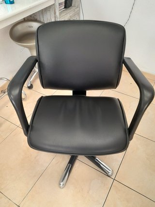 Sillones de peluquería negro