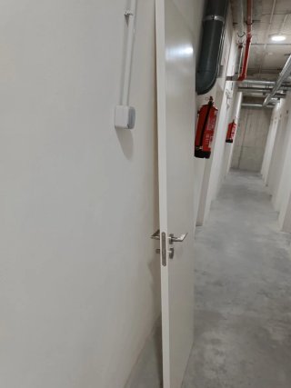Puerta blanca 203x62 cm