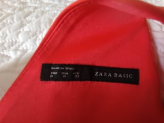 Vestido cóctel midi Zara rojo