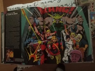 libro DC comics cronica visual definitiva