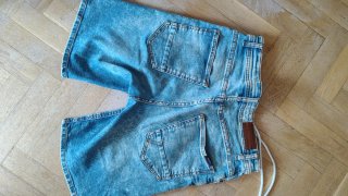 Bermudas Pull & Bear Talla M