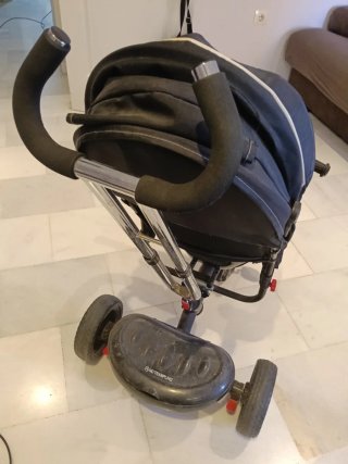 Triciclo para niños negro