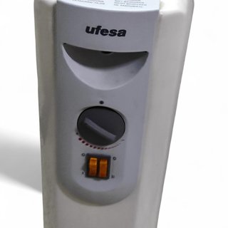 RADIADOR DE ACEITE  UFESA FD 8212 4 CELDAS