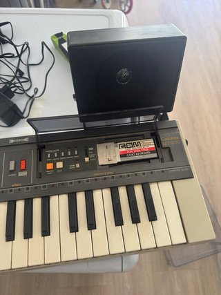 Órgano/Piano Casio Vintage con Altavoces