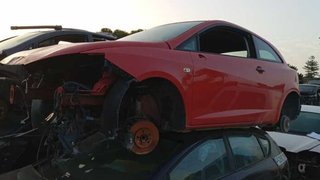 Seat 359434 03e906019r centralita motor uce ibiza